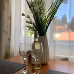 Elegance Apartment