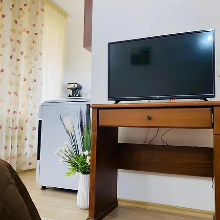 Elegance Διαμέρισμα Παμπόροβο