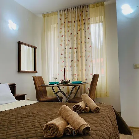 Elegance * Pamporowo